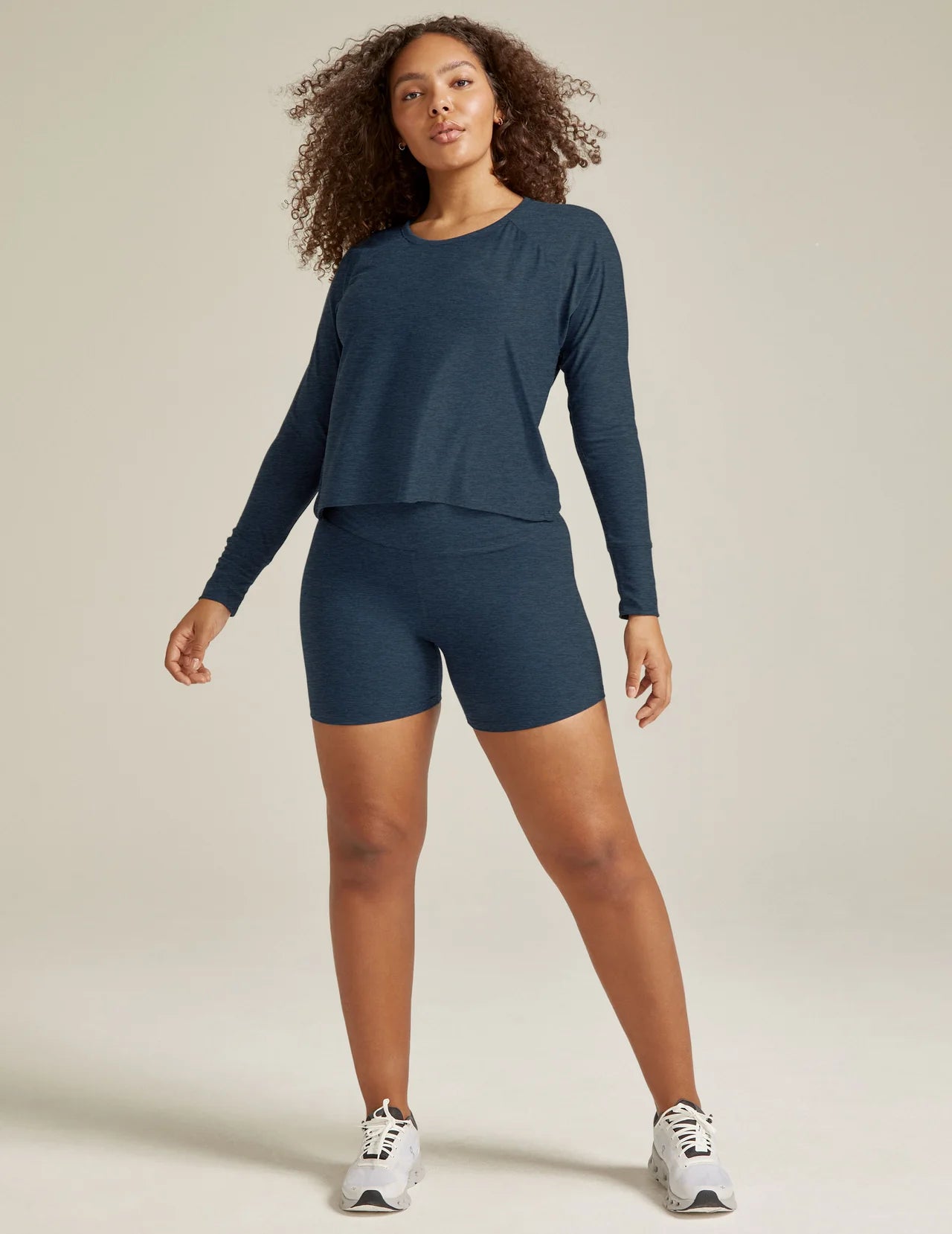 Featherweight Daydreamer Pullover- nocturnal navy