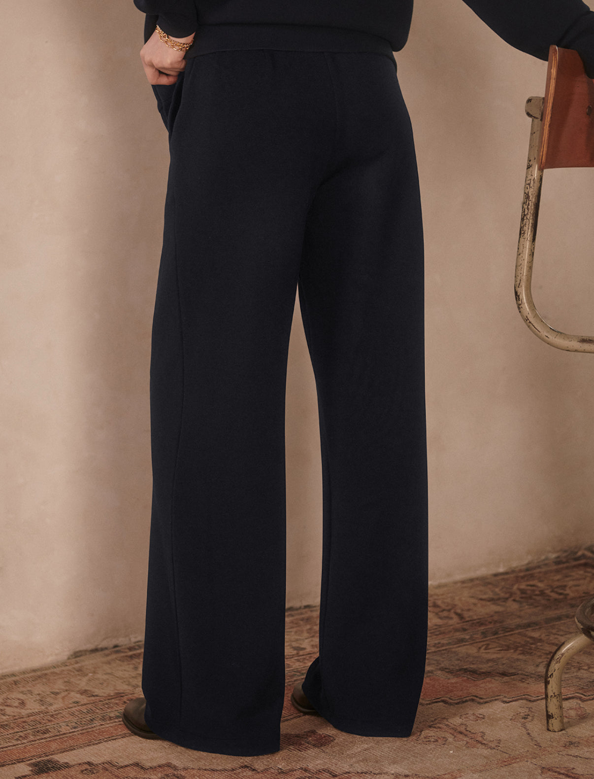 The Extra Wide Leg Pant 29.5"- Navy