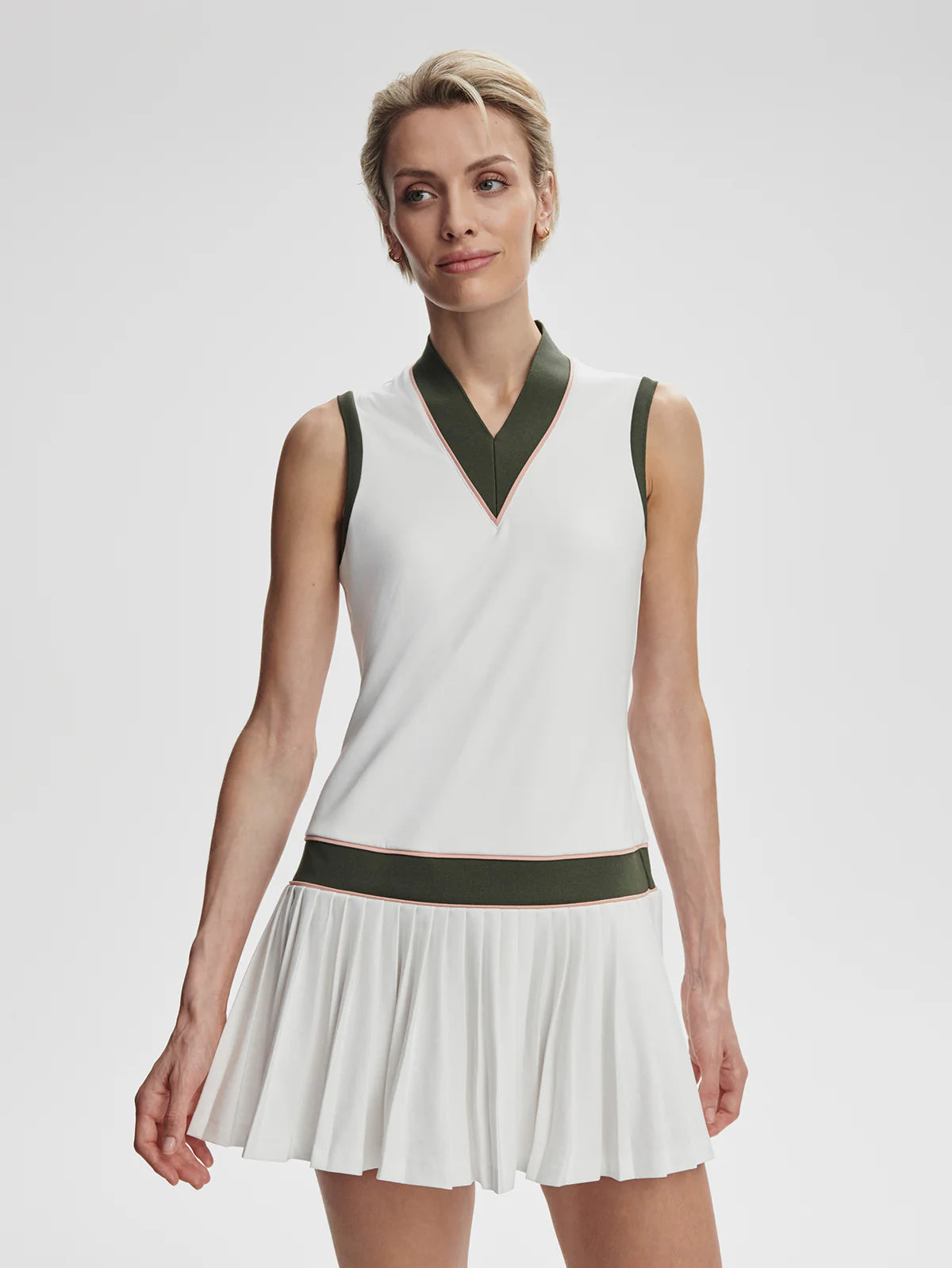 Jouri Court Dress 32.5”- white/deep ivy