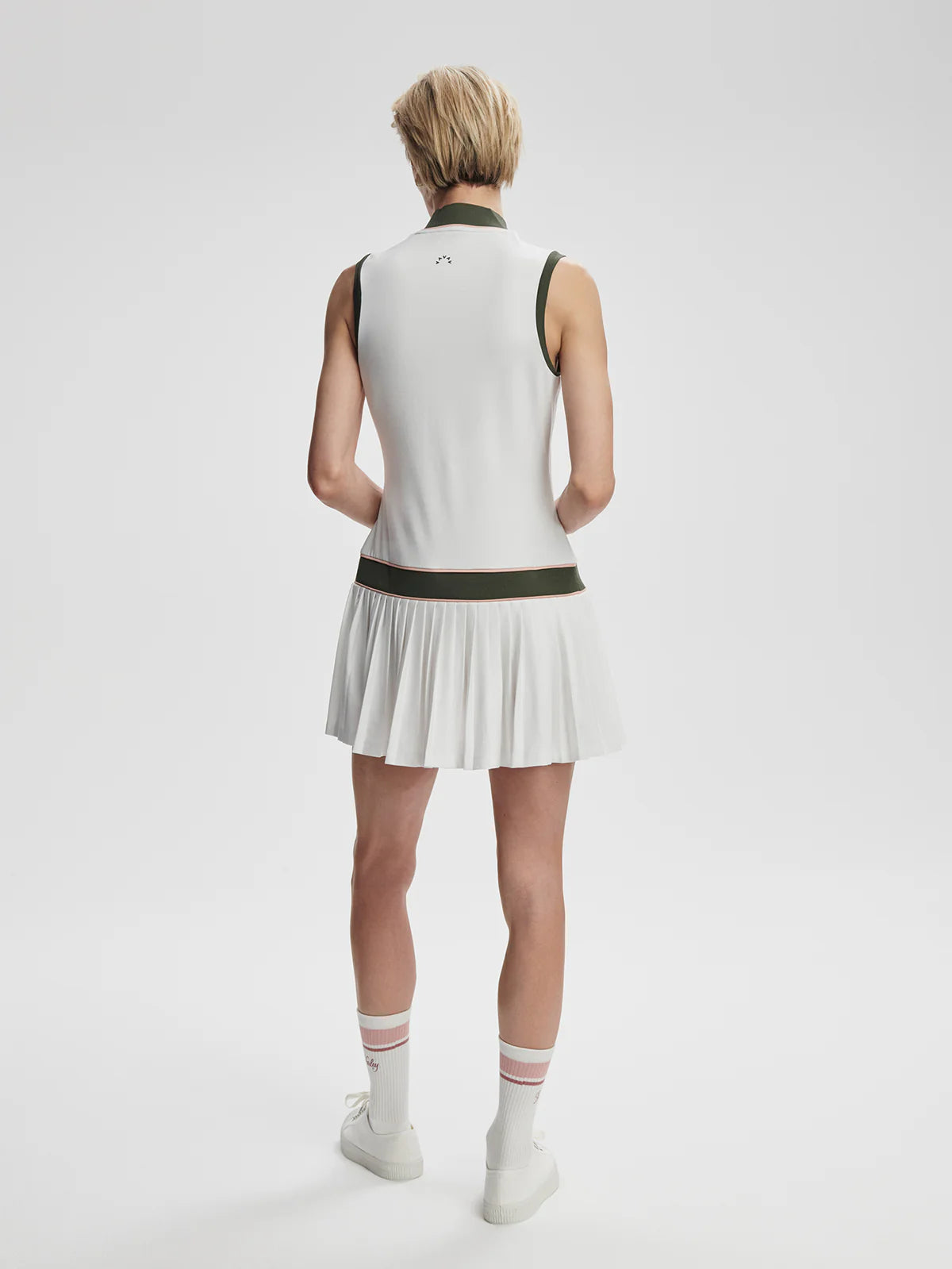 Jouri Court Dress 32.5”- white/deep ivy