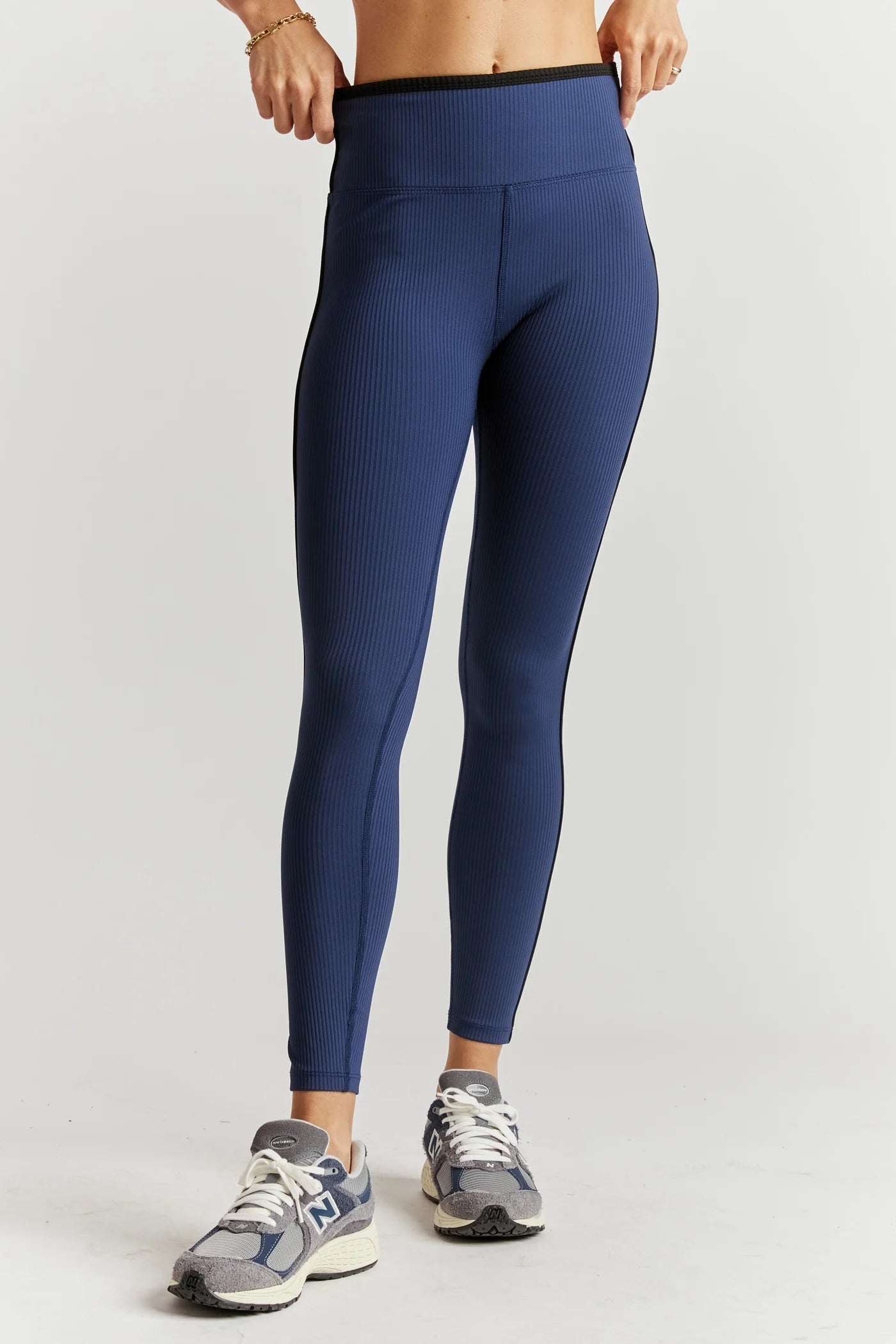Ribbed Two Tone Veronica Leggings- Navy/Black