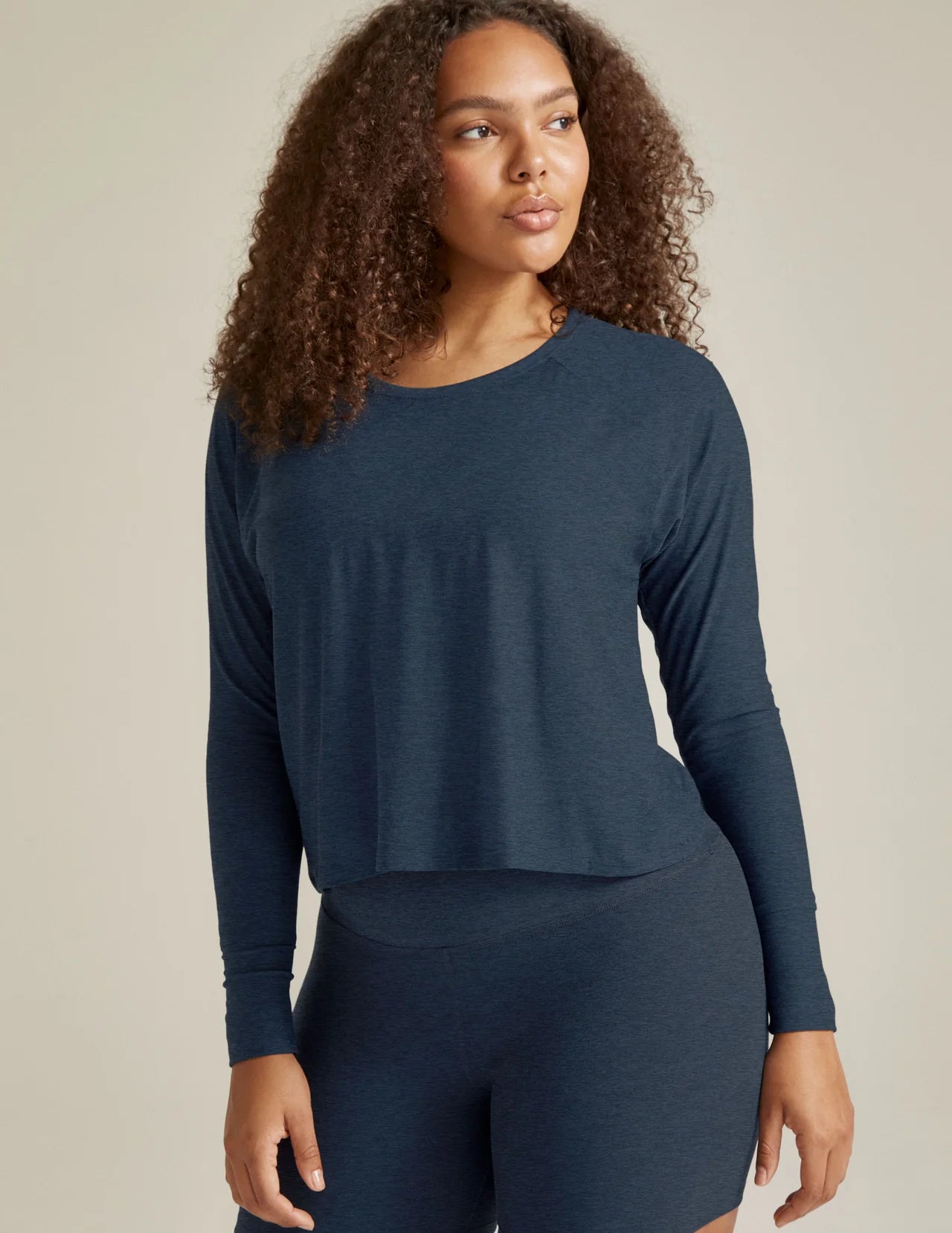 Featherweight Daydreamer Pullover- nocturnal navy
