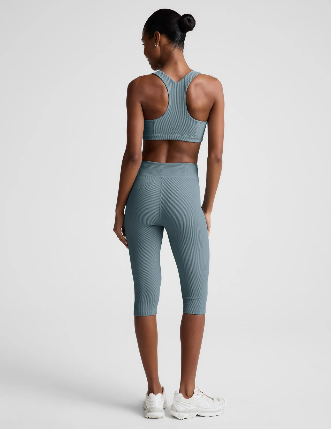 Impulse Ribbed V-Waist Pedal Pusher Legging- Shaken Blue