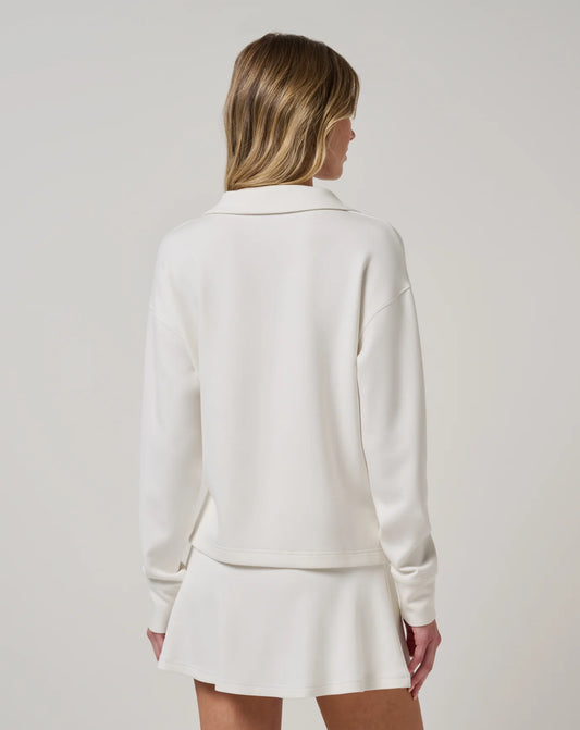 Skyloft Soft V-neck Pullover-white