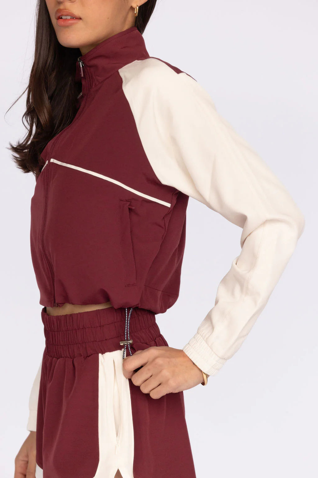 Nicole Cropped Jacket- burgundy