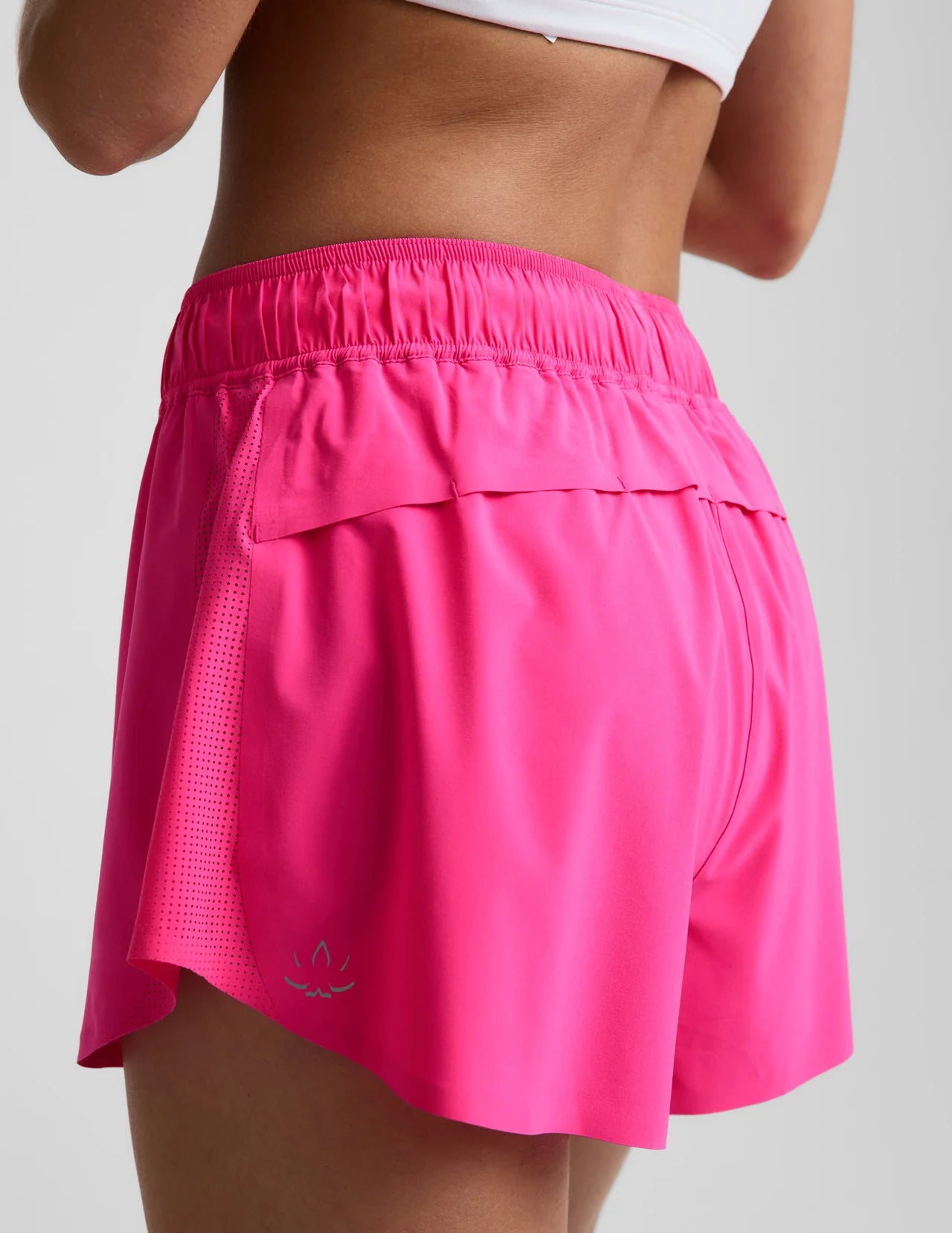 Solemate™ 2.5" Short- pink glow
