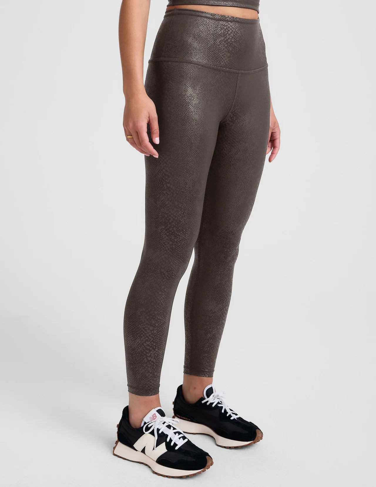 PowerShine Viper High Waisted Midi Legging- espresso viper