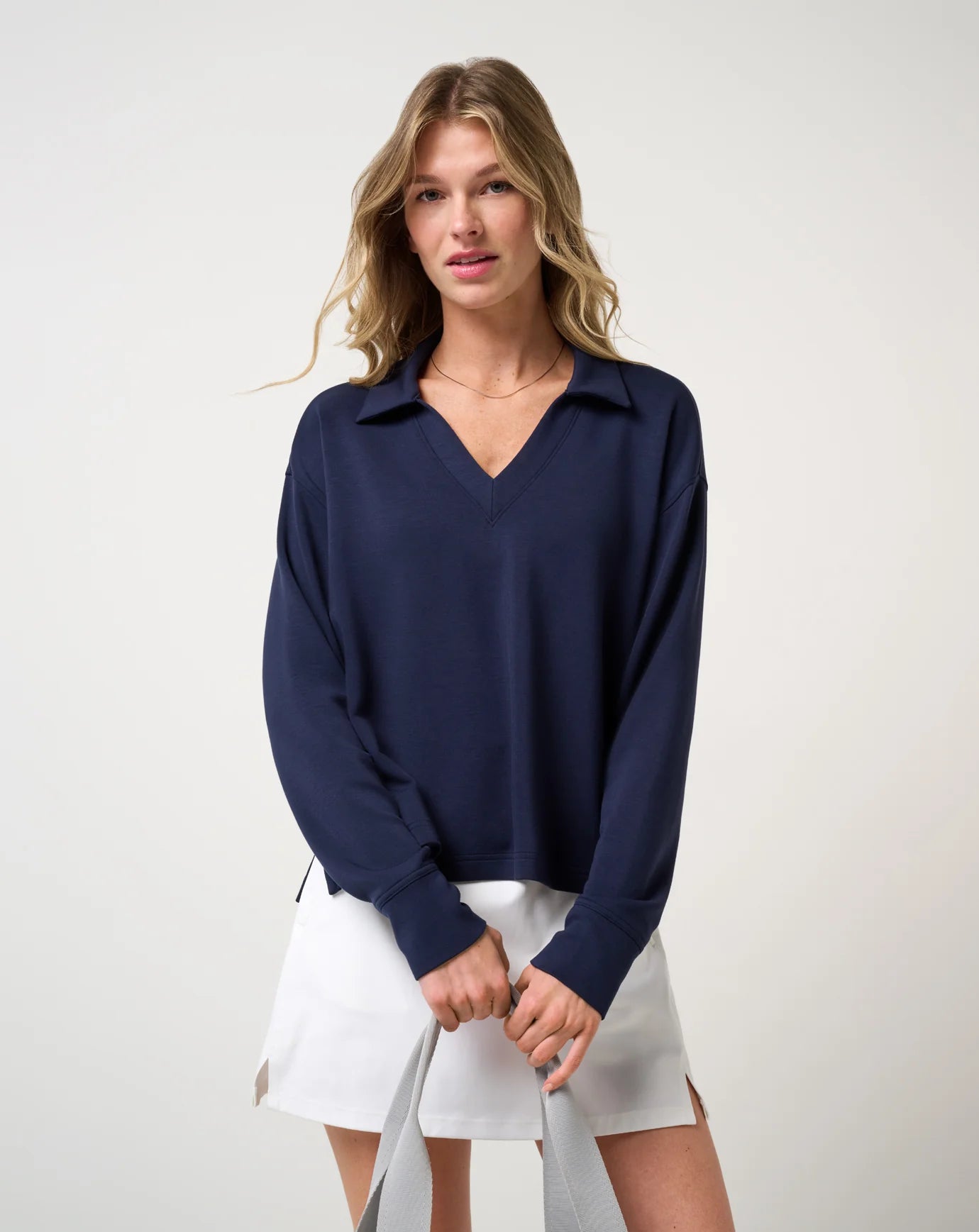 Skyloft Soft V-neck Pullover- navy blazer