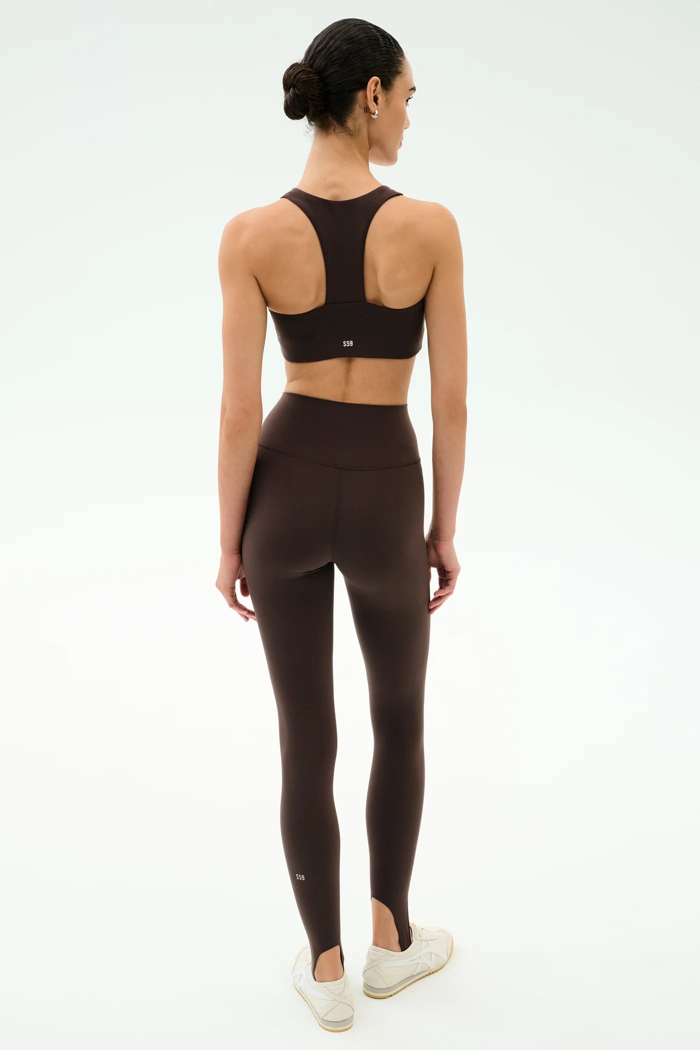 River High Waist Airweight Stirrup- chocolate brown