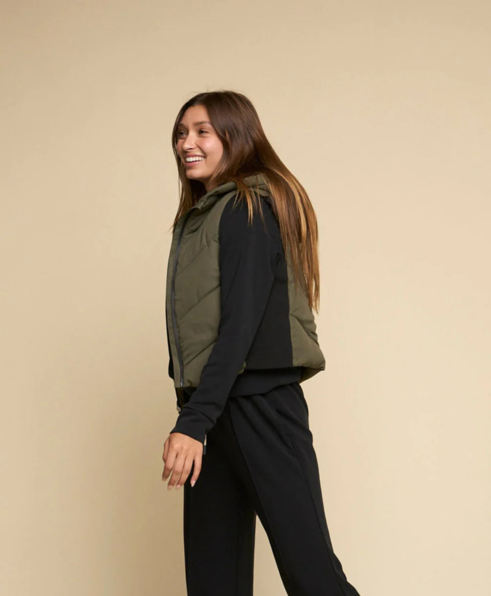 Summit Vest- Fatigue