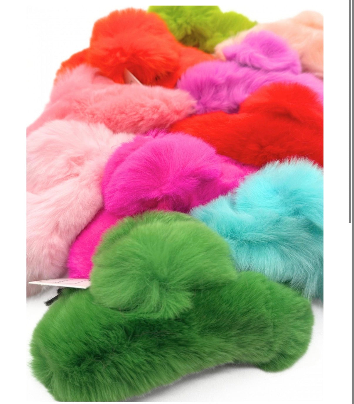Fur claw hair clip