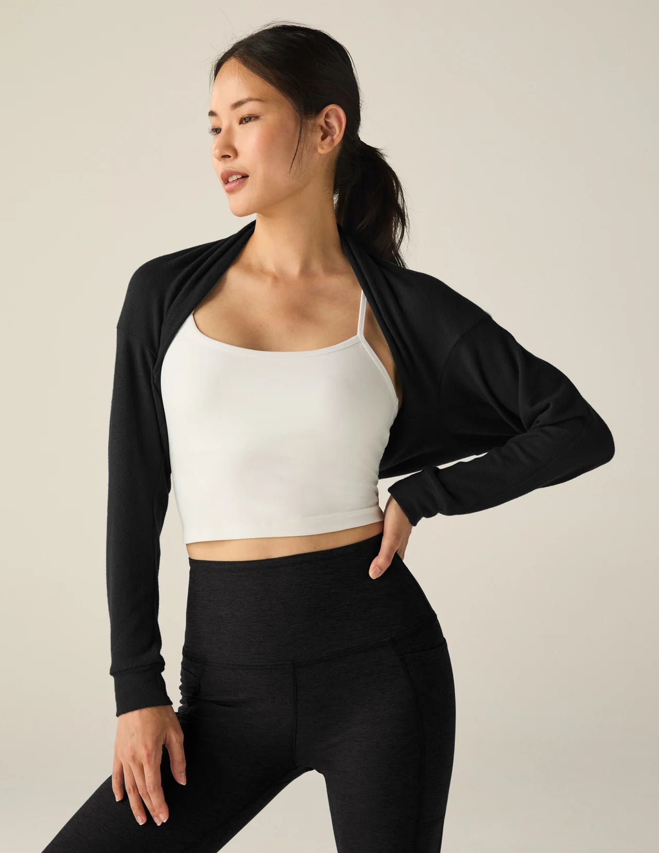 Duet 2-Way Convertible Shrug-black