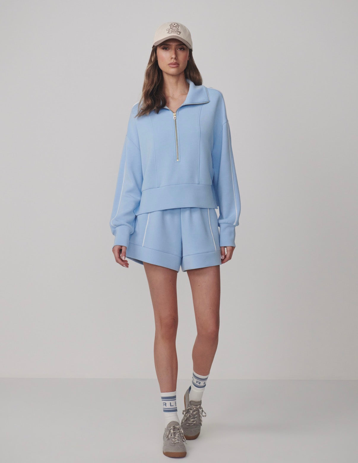 Barnes High-Rise Short 4.5"- Airy Blue