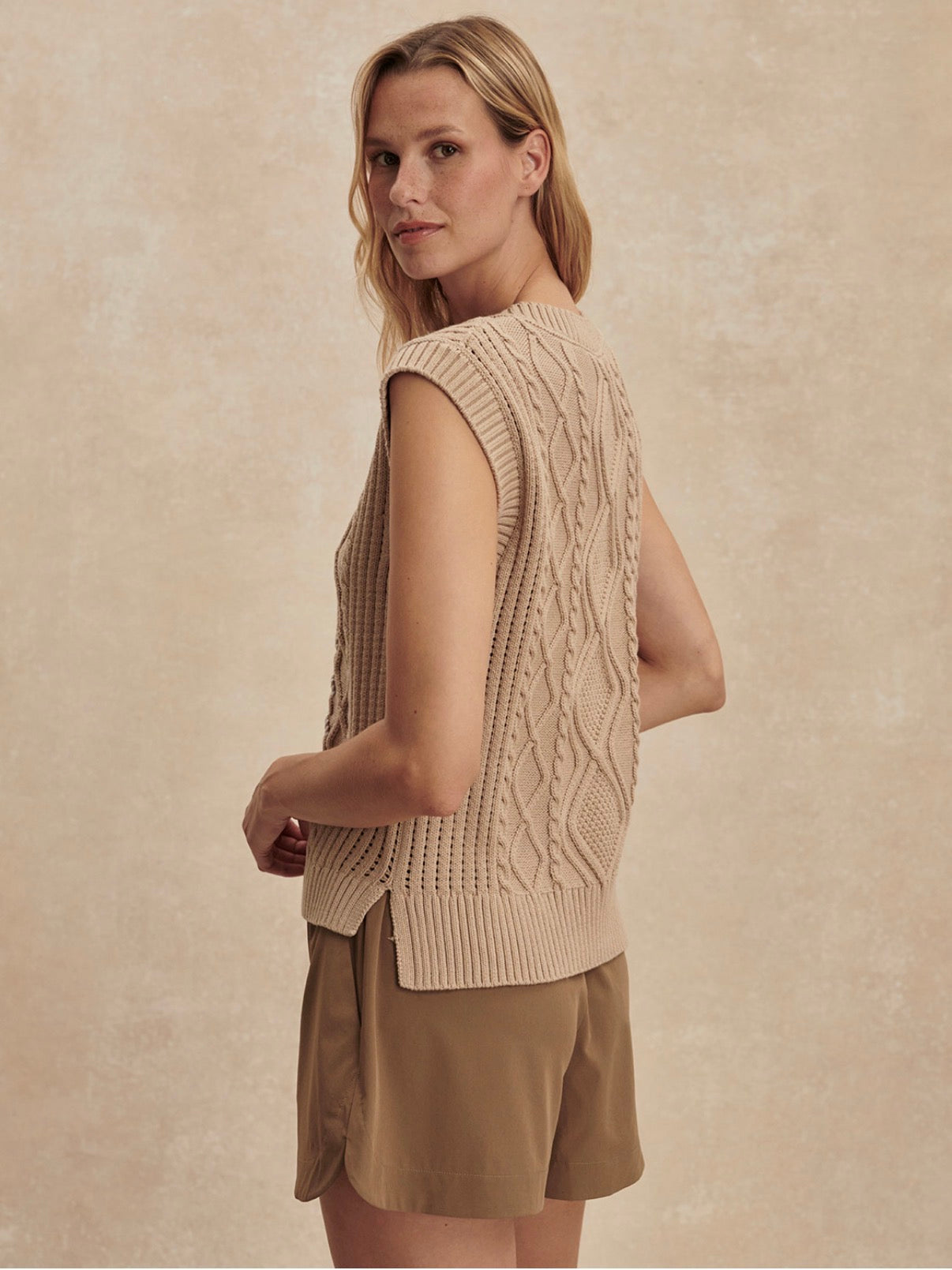 Benedetta Knit Top- light taupe