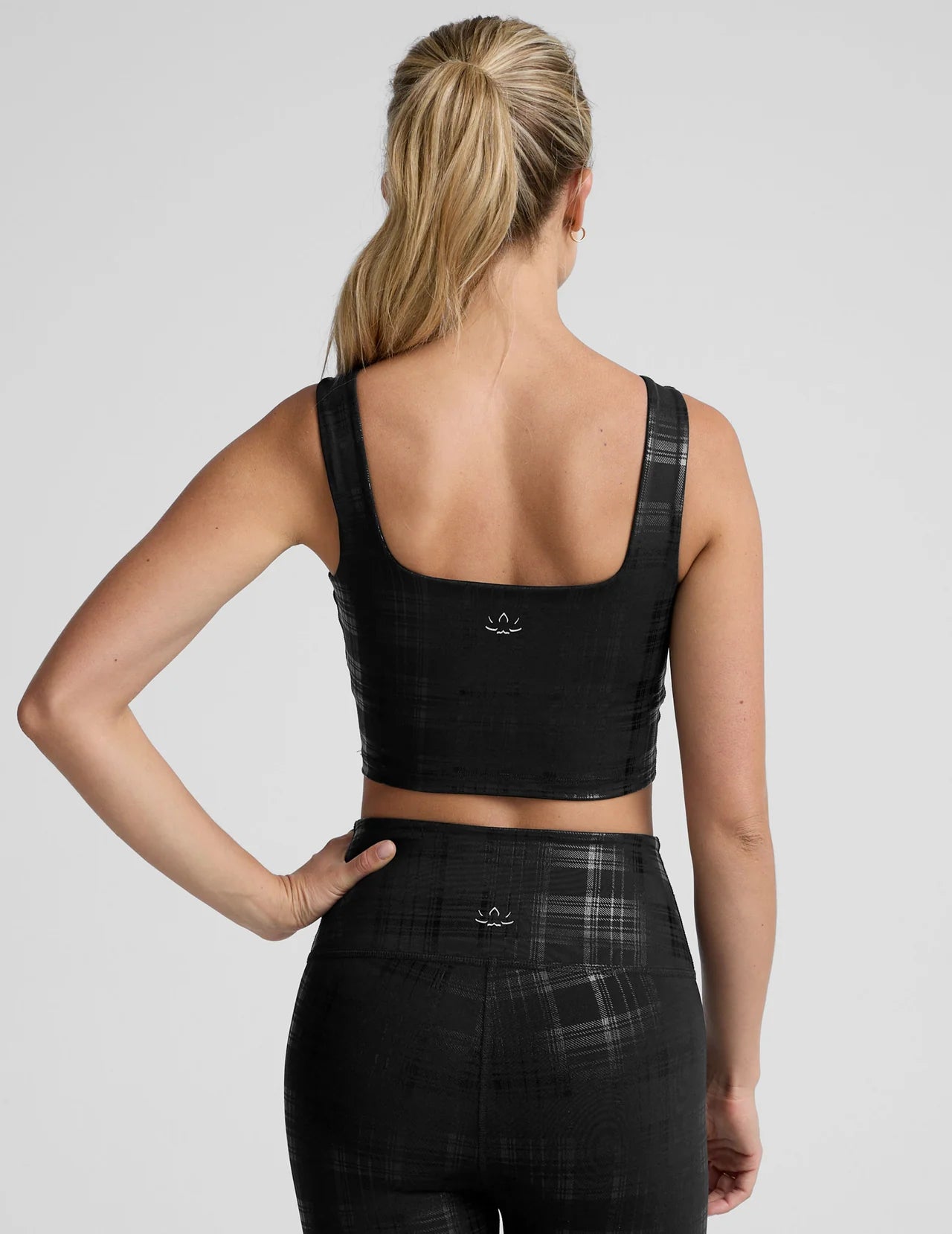 Beyond The Studio High Cropped Tank- Plaid Foil Black