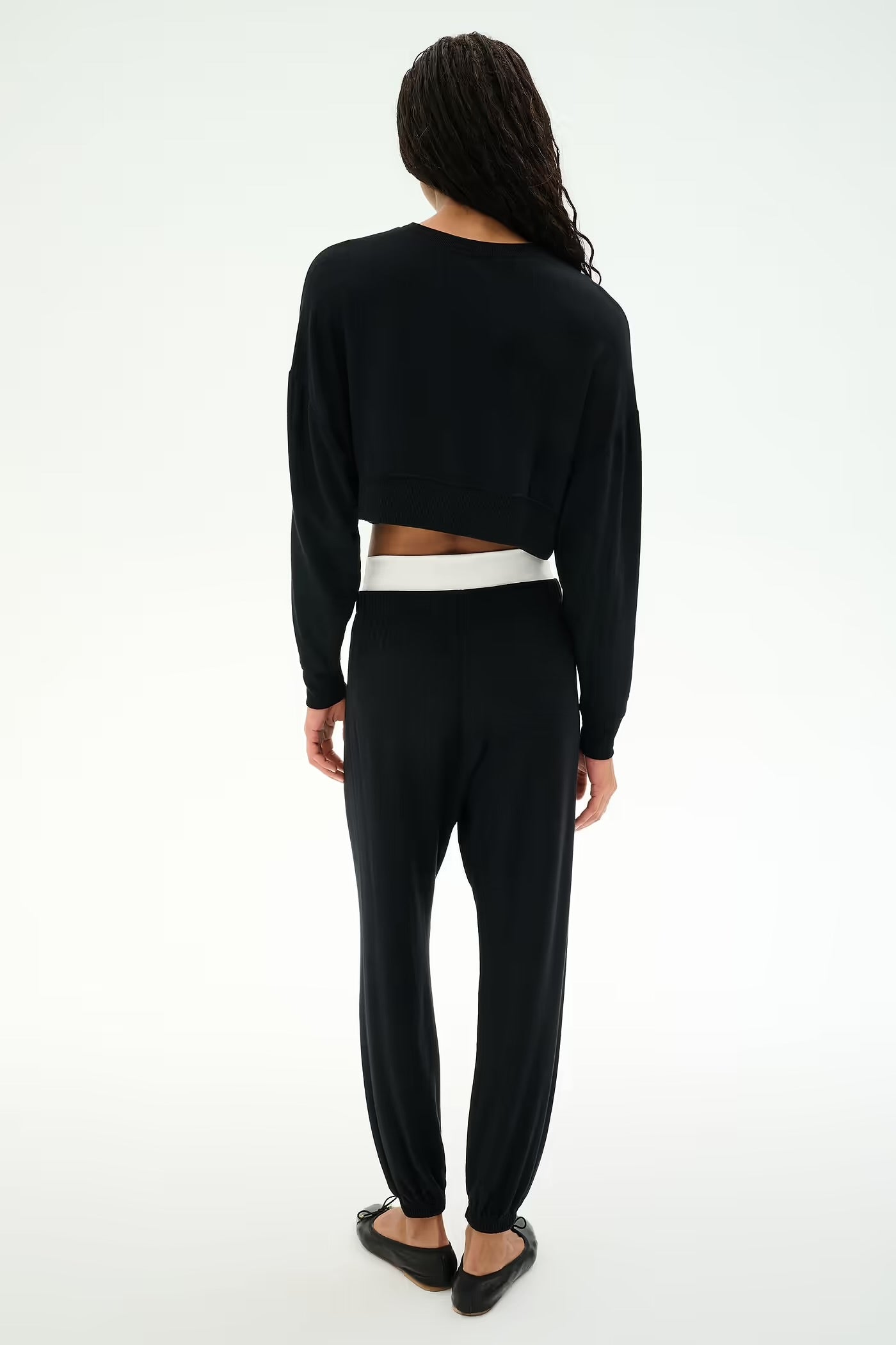 Noah Fleece Crop Sweatshirt- black/white