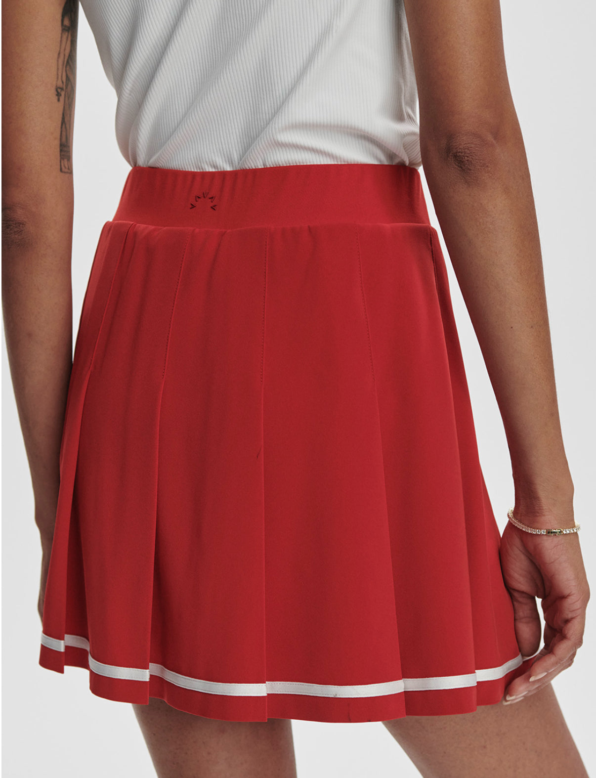 Clarendon High-Rise Skort 16"-haute red