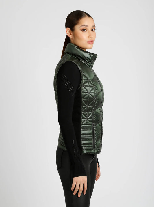 Lightweight packable vest- green