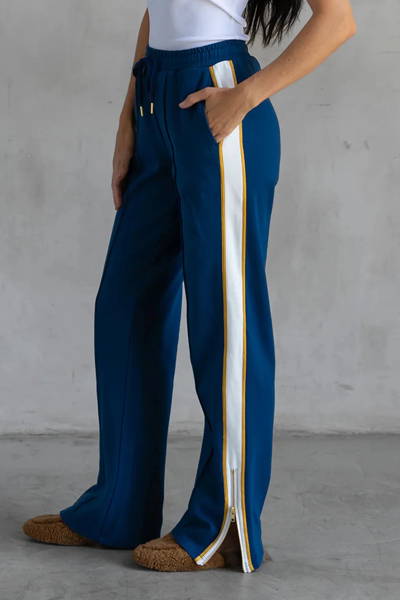 Jordan Interlock Pants- Sailor