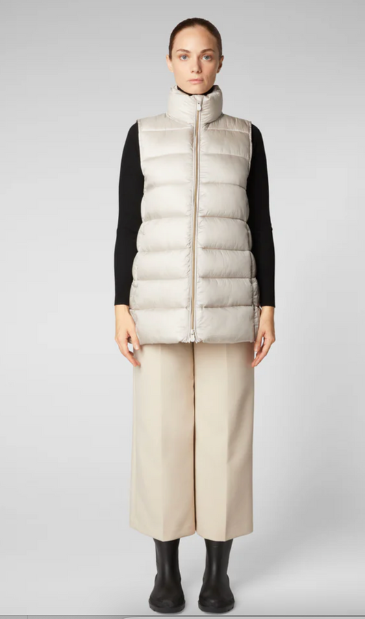 WOMEN'S CORAL PUFFER VEST IN OFF WHITE