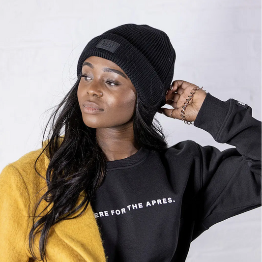 Here for the Après Crewneck-Black