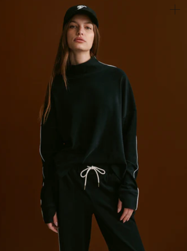 Rona High-Neck Active Sweat-Black/Snow White