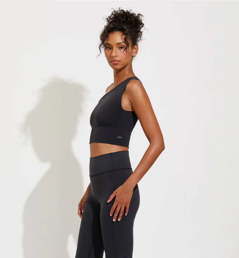 Form Tank-Black