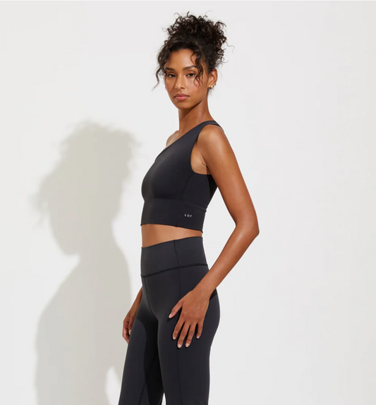 Form Tank-Black