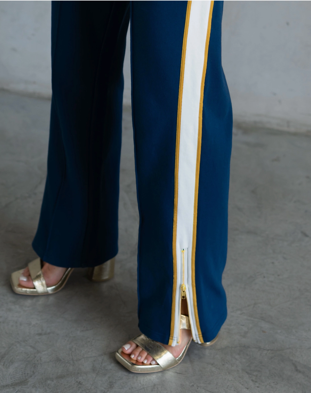 Jordan Interlock Pants- Sailor